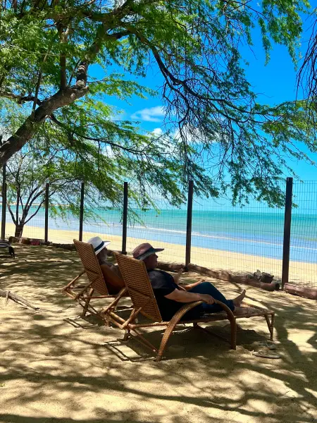 Placa Parar Respirar Imaginar na Pousada do Farol